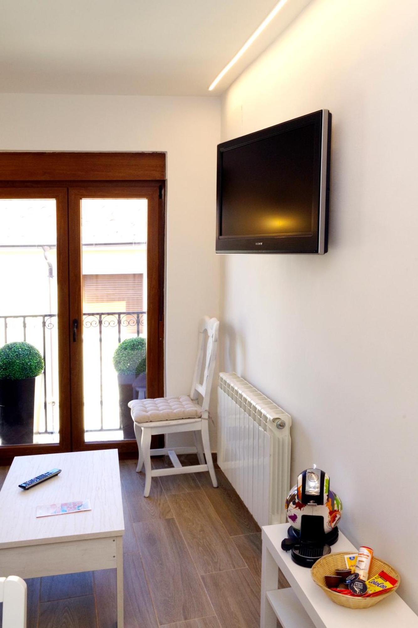 Vallespin 43 Parking, Wifi Ávila Εξωτερικό φωτογραφία